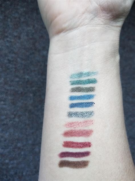 Swatches of all my Chanel liners : r/AustralianMakeup 